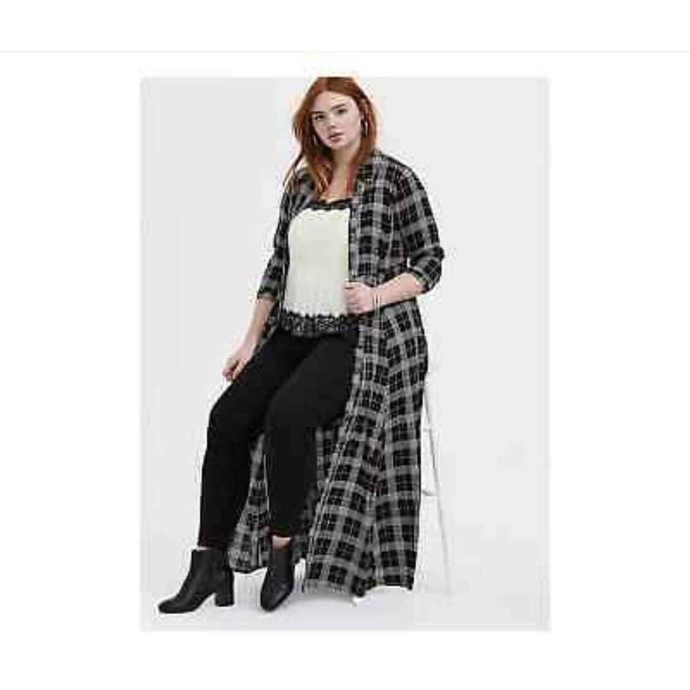 Torrid lace trimmed plize Chiffon camisole sz 1X